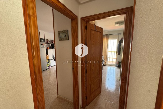 Segunda mano - Ático -
Torrevieja - Estacion de autobuses