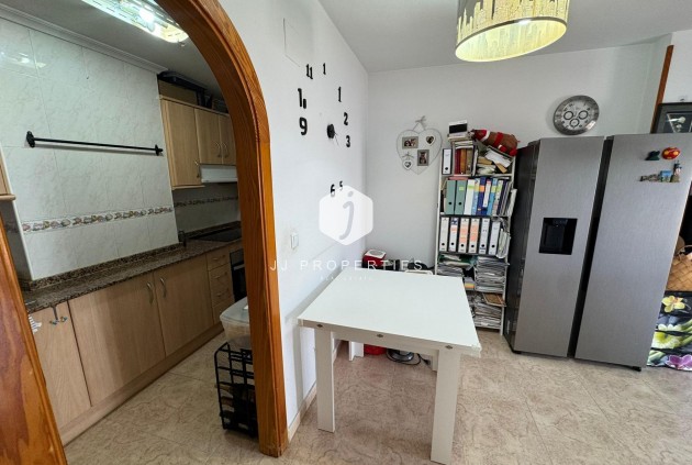 Segunda mano - Ático -
Torrevieja - Estacion de autobuses