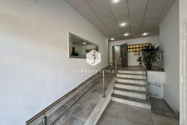 Segunda mano - Ático -
Torrevieja - Estacion de autobuses