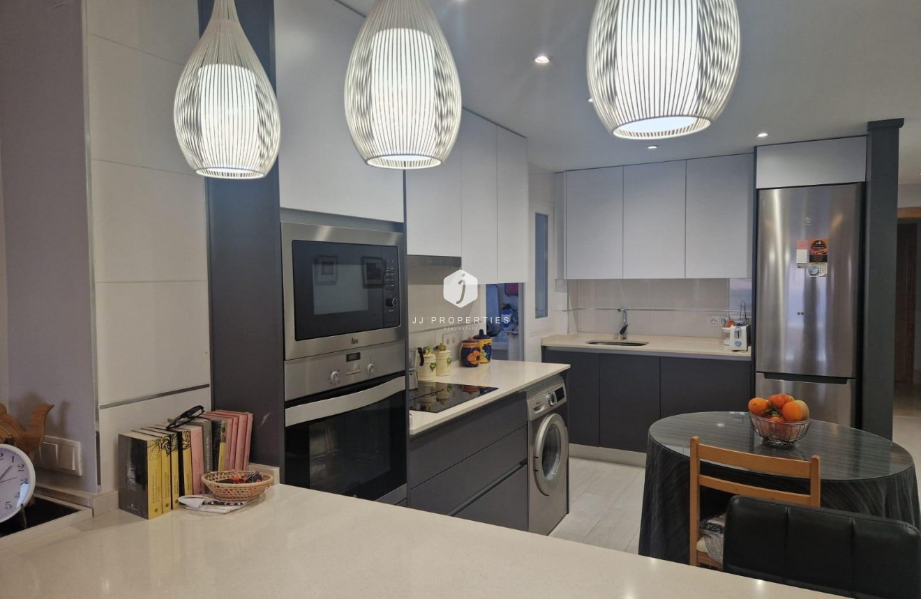 Segunda mano - Apartamento / piso -
Torrevieja - Playa del Cura