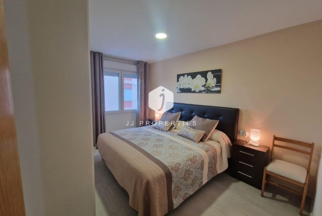 Segunda mano - Apartamento / piso -
Torrevieja - Playa del Cura