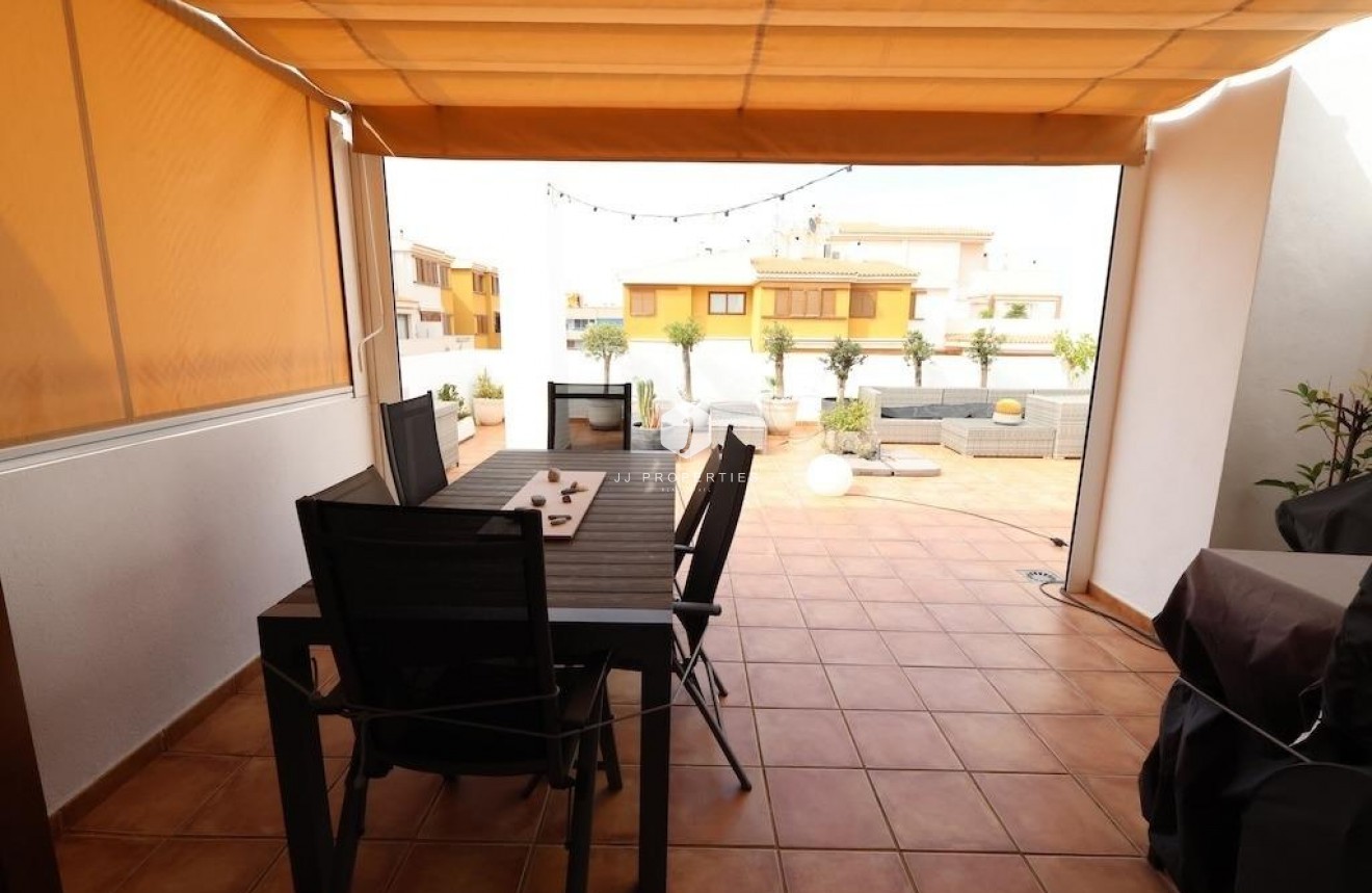 Tweedehands - Penthouse -
Torrevieja - Costa Blanca