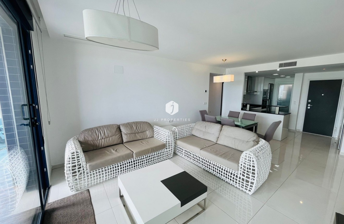 D'occasion - Appartement -
Punta Prima - Costa Blanca