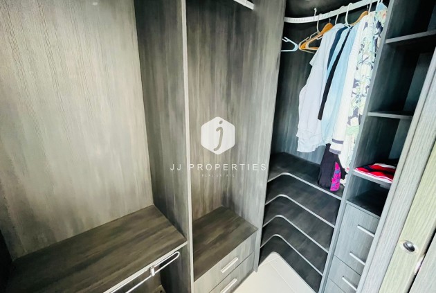 D'occasion - Appartement -
Punta Prima - Costa Blanca