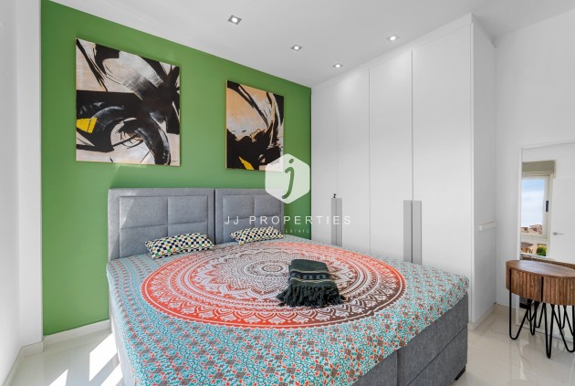 Tweedehands - Villa -
Orihuela Costa - Costa Blanca