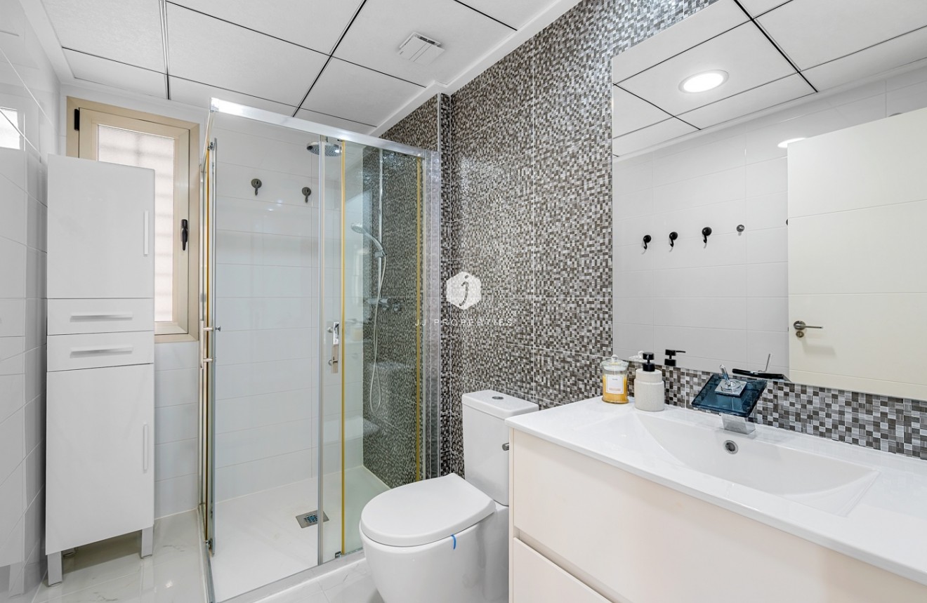 Tweedehands - Villa -
Orihuela Costa - Costa Blanca