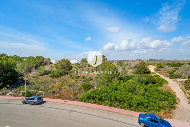 Tweedehands - Villa -
Orihuela Costa - Costa Blanca