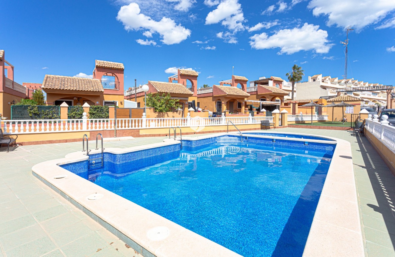 Segunda mano - Villa -
Torrevieja - Costa Blanca