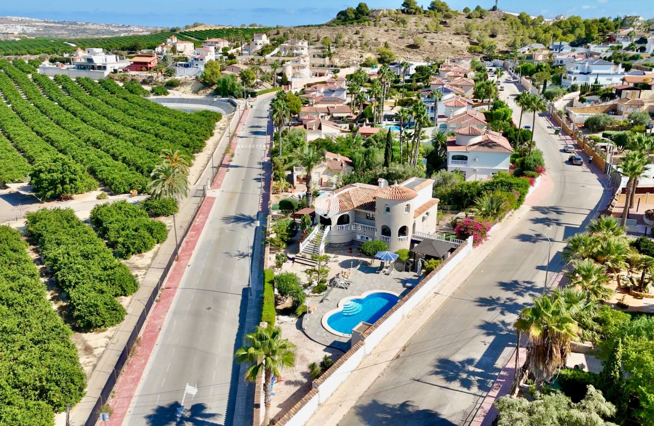 Segunda mano - Villa -
Almoradí - Inland