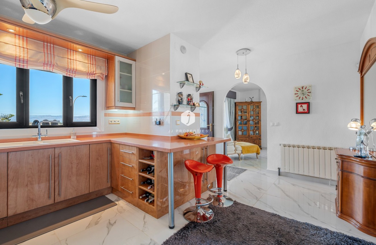 Segunda mano - Villa -
Almoradí - Inland