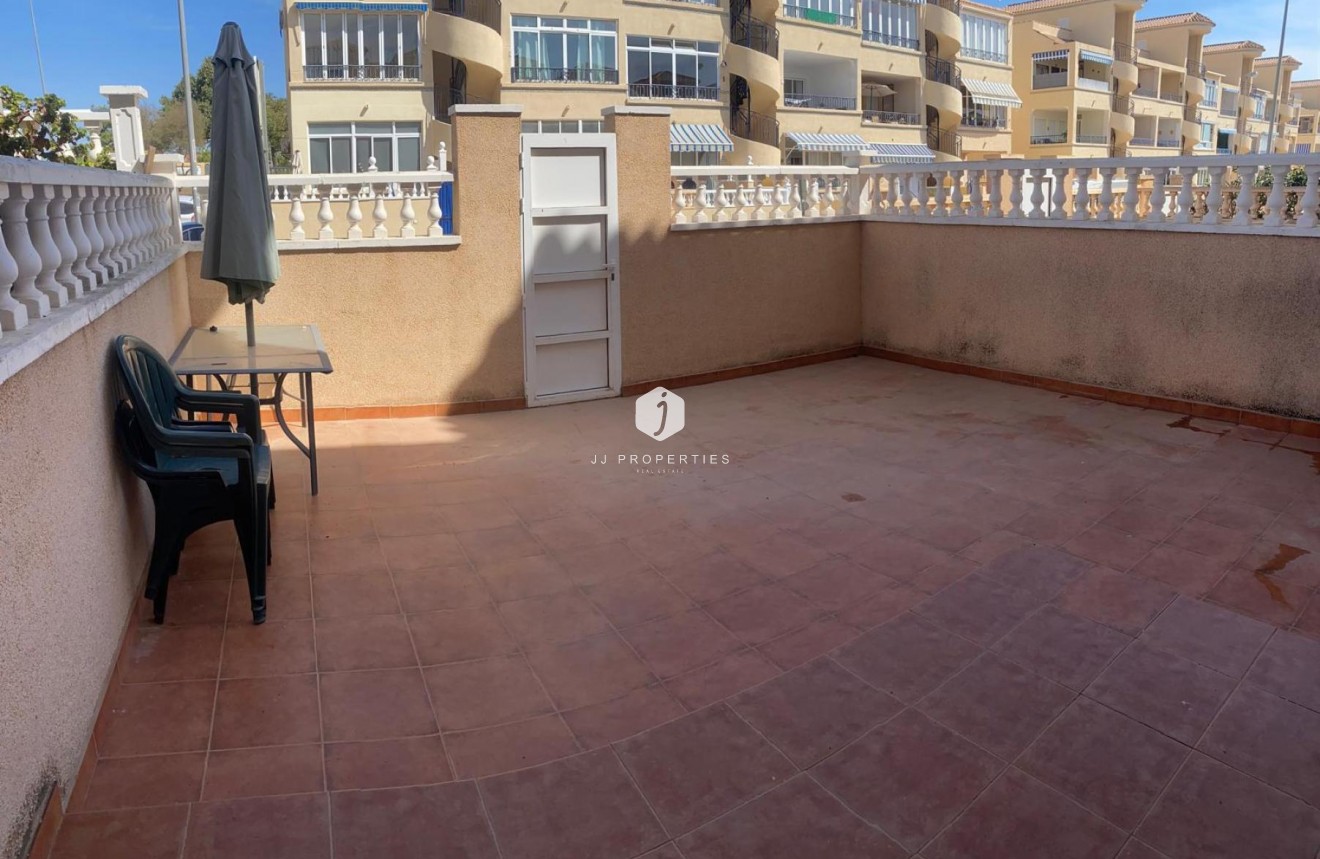 Segunda mano - Chalet -
Los Altos - Costa Blanca