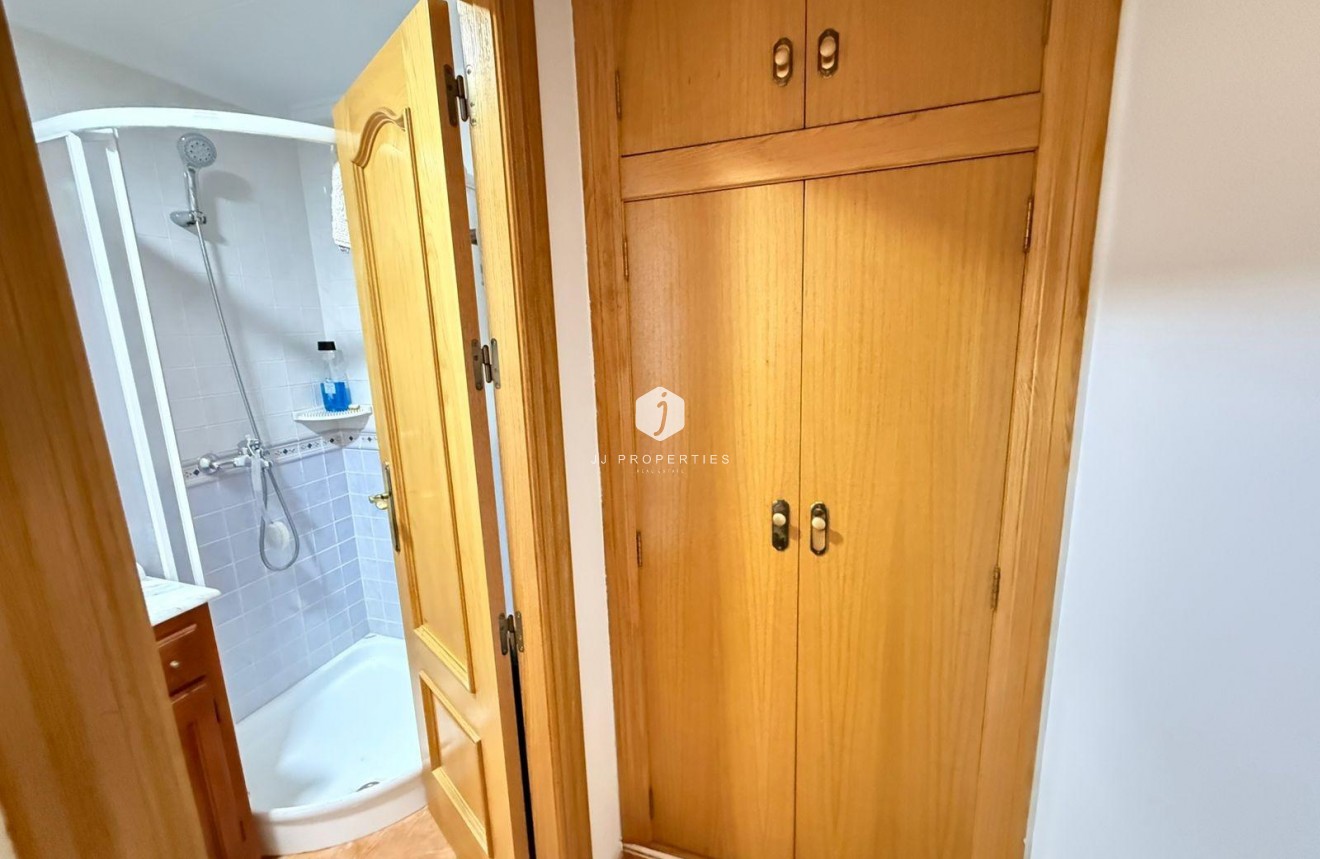 Segunda mano - Apartamento / piso -
Torrevieja - Playa del Cura