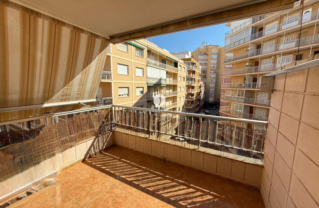 Segunda mano - Apartamento / piso -
Torrevieja - Playa del Cura