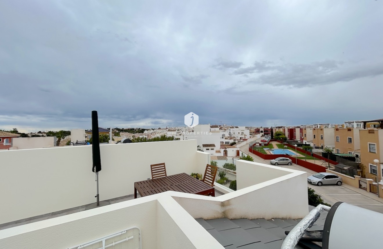 Tweedehands - Appartement / flat -
Los Balcones - Costa Blanca