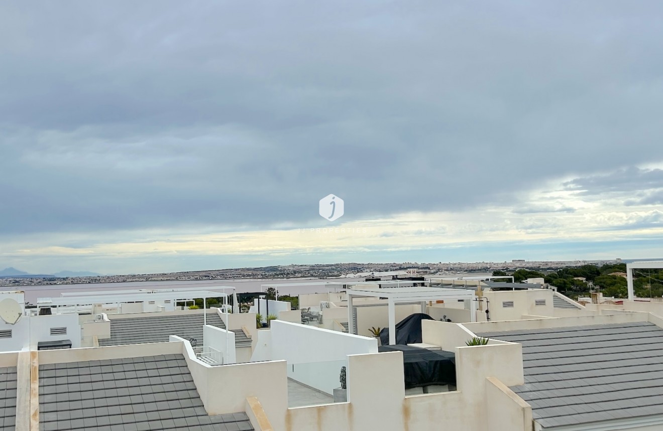 Tweedehands - Appartement / flat -
Los Balcones - Costa Blanca