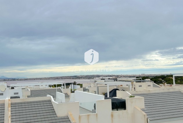 Tweedehands - Appartement / flat -
Los Balcones - Costa Blanca