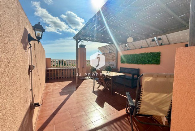 Segunda mano - Chalet -
Torrevieja - El Limonar