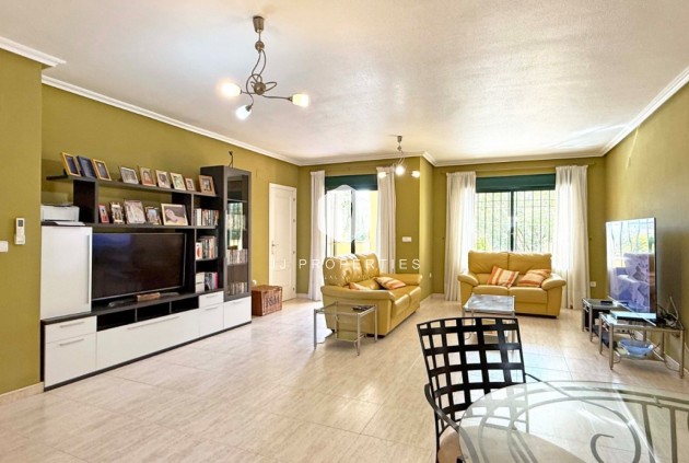 Segunda mano - Apartamento / piso -
Orihuela Costa - Costa Blanca