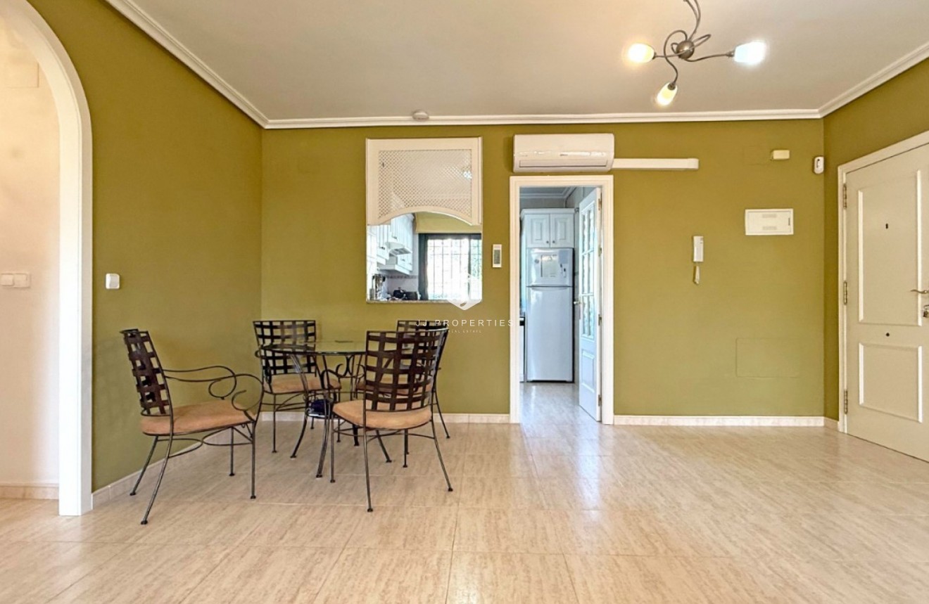 Segunda mano - Apartamento / piso -
Orihuela Costa - Costa Blanca