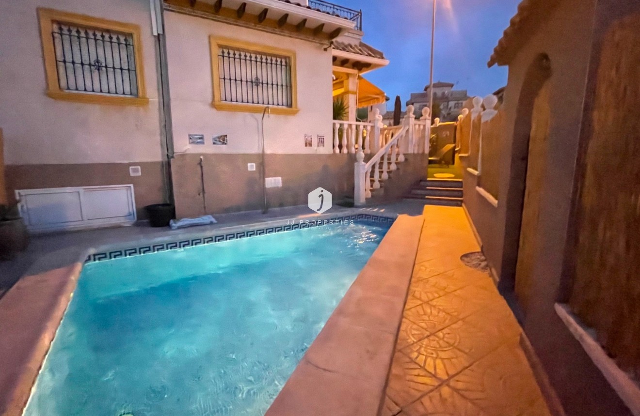 Segunda mano - Chalet -
Orihuela Costa - Costa Blanca