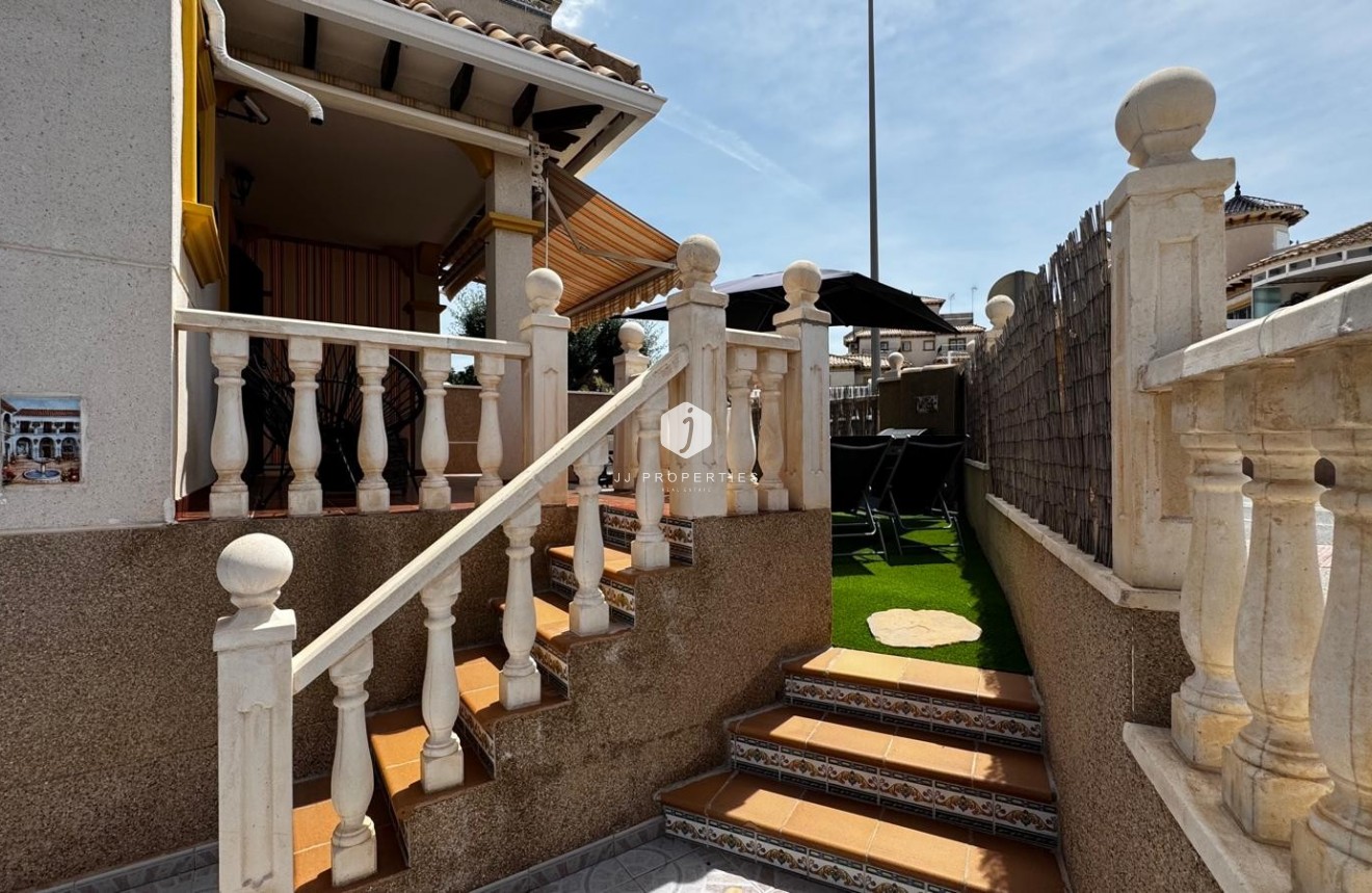 Segunda mano - Chalet -
Orihuela Costa - Costa Blanca