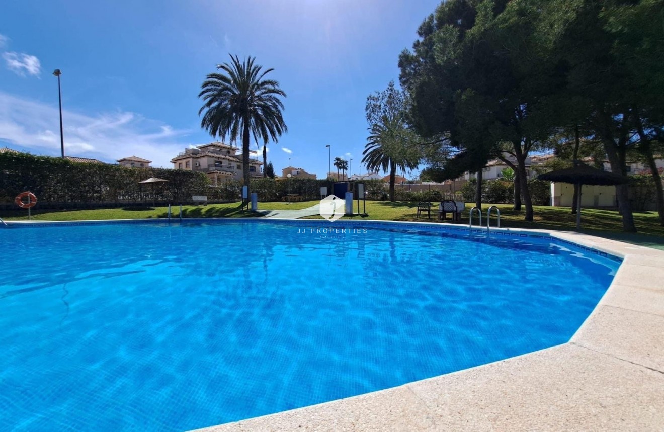 Segunda mano - Chalet -
Orihuela Costa - Costa Blanca