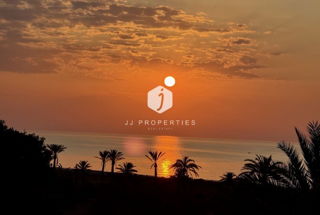 Segunda mano - Ático -
San Miguel de Salinas - Inland