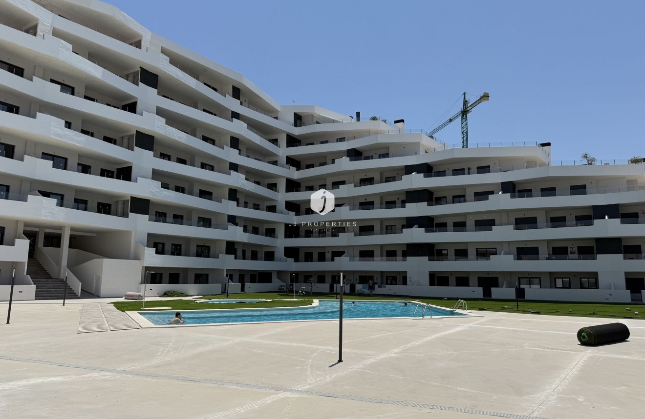 Segunda mano - Ático -
San Miguel de Salinas - Inland