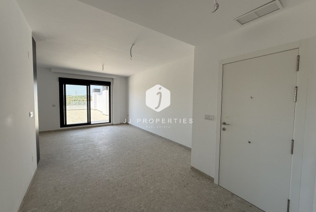 Segunda mano - Ático -
San Miguel de Salinas - Inland