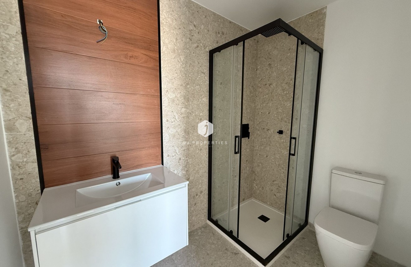 Segunda mano - Ático -
San Miguel de Salinas - Inland