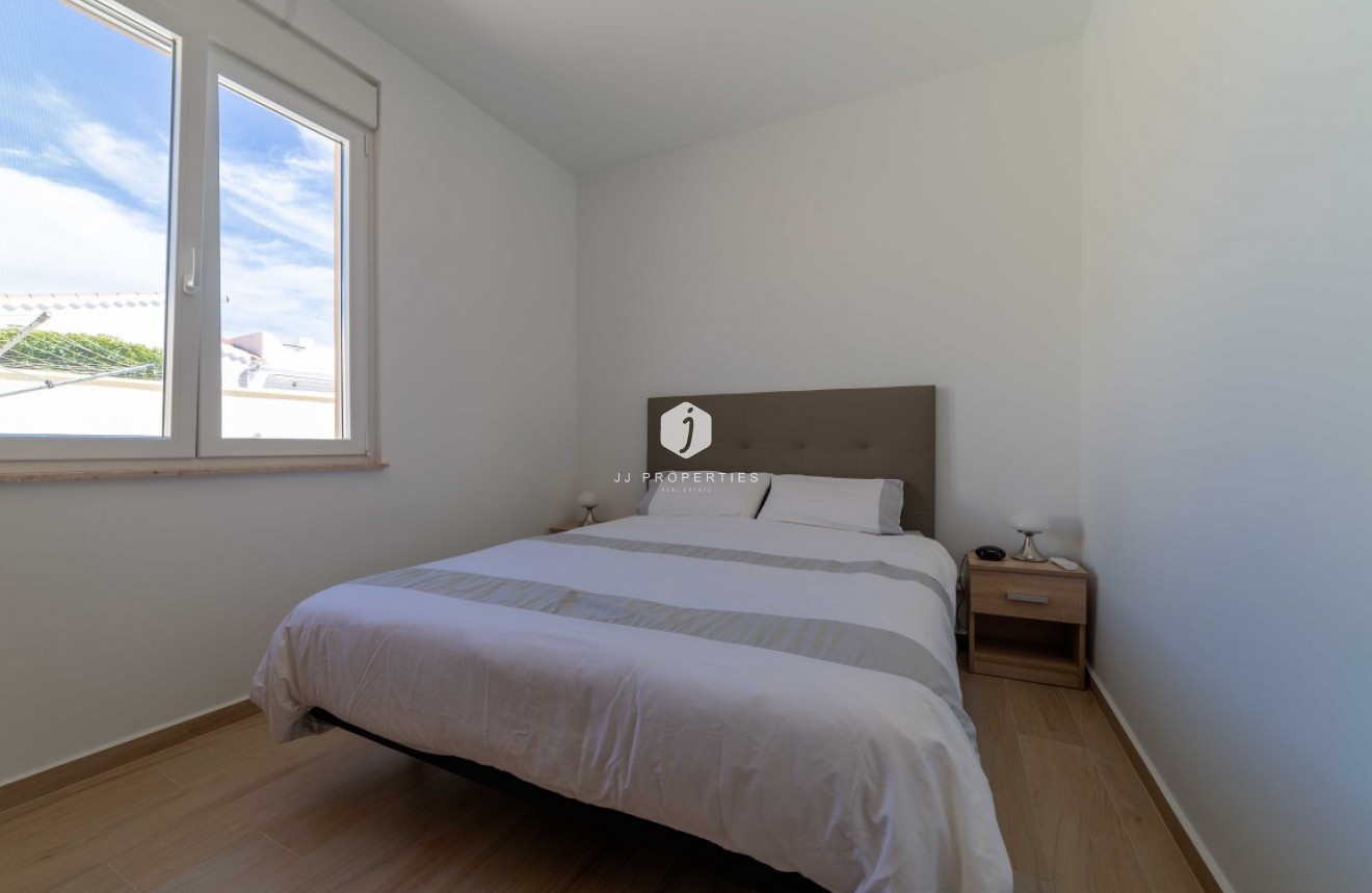 Segunda mano - Villa -
Torrevieja - Costa Blanca