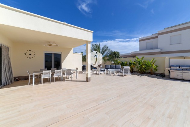 Segunda mano - Villa -
Torrevieja - Costa Blanca