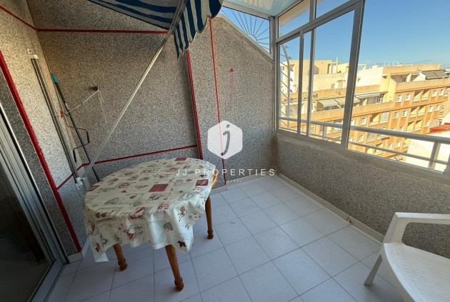 Segunda mano - Apartamento / piso -
Torrevieja - Playa del Cura