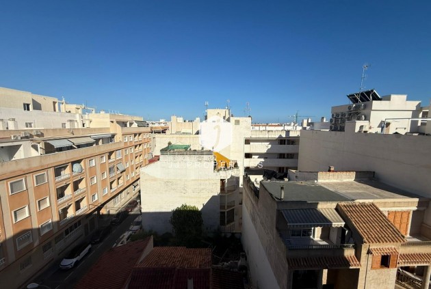 Segunda mano - Apartamento / piso -
Torrevieja - Playa del Cura