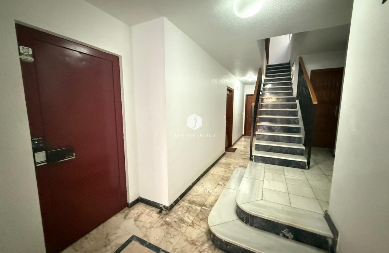 Segunda mano - Apartamento / piso -
Torrevieja - Playa del Cura