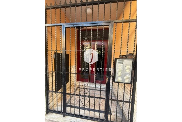 Segunda mano - Apartamento / piso -
Torrevieja - Playa del Cura