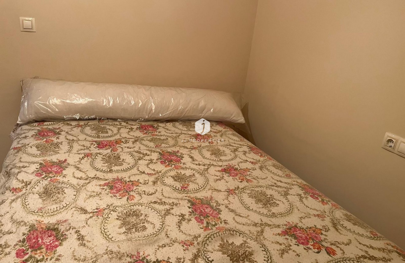 D'occasion - Appartement -
Almoradí