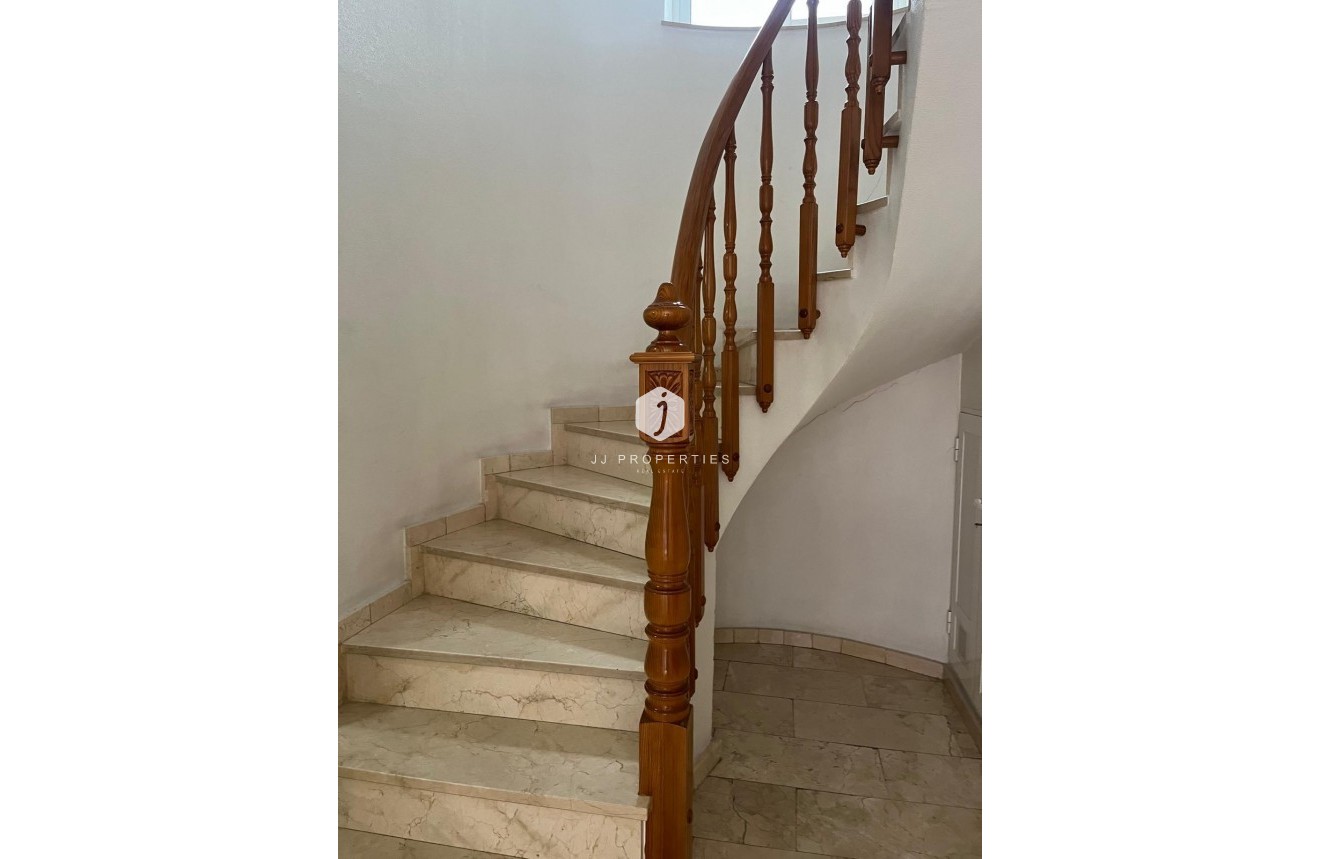 D'occasion - Appartement -
Almoradí