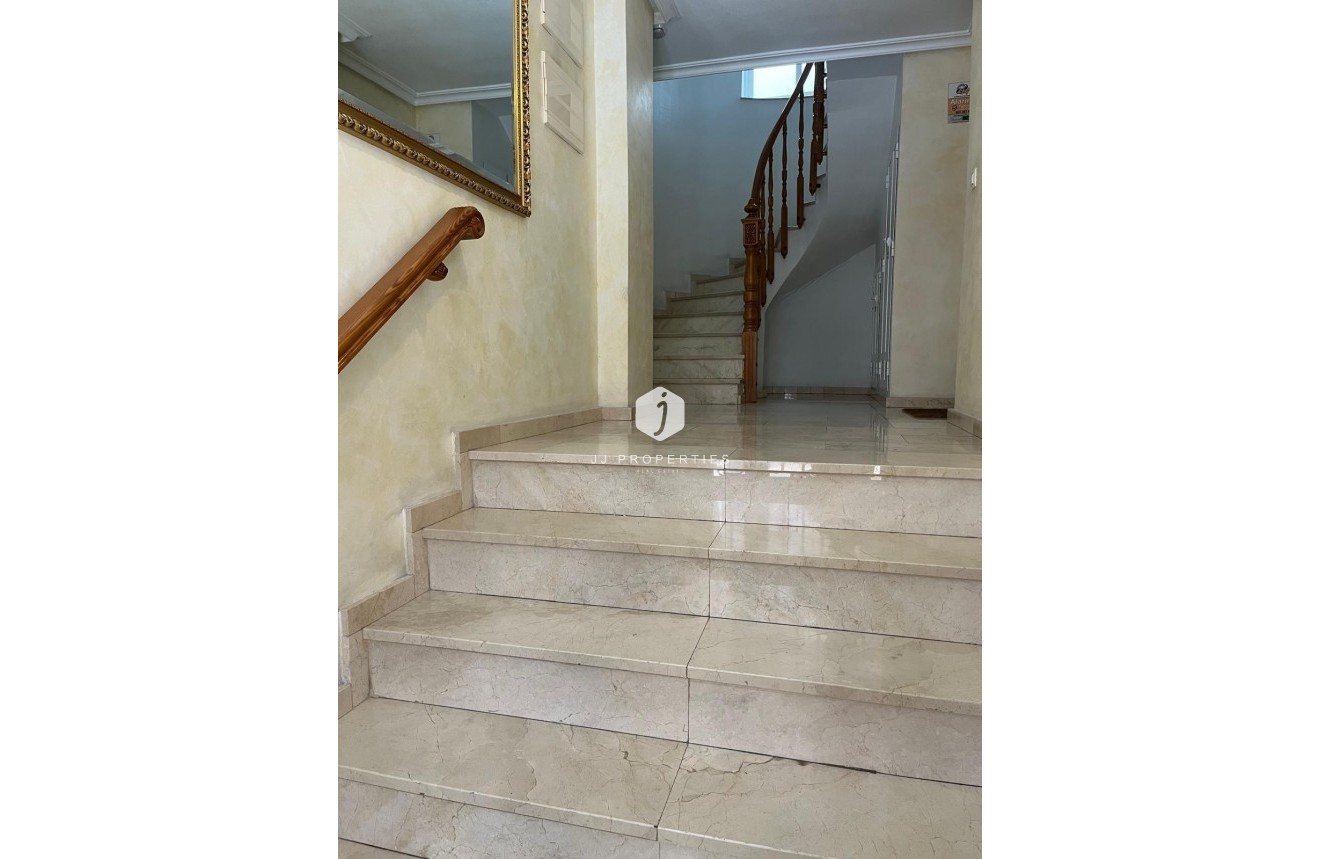 D'occasion - Appartement -
Almoradí