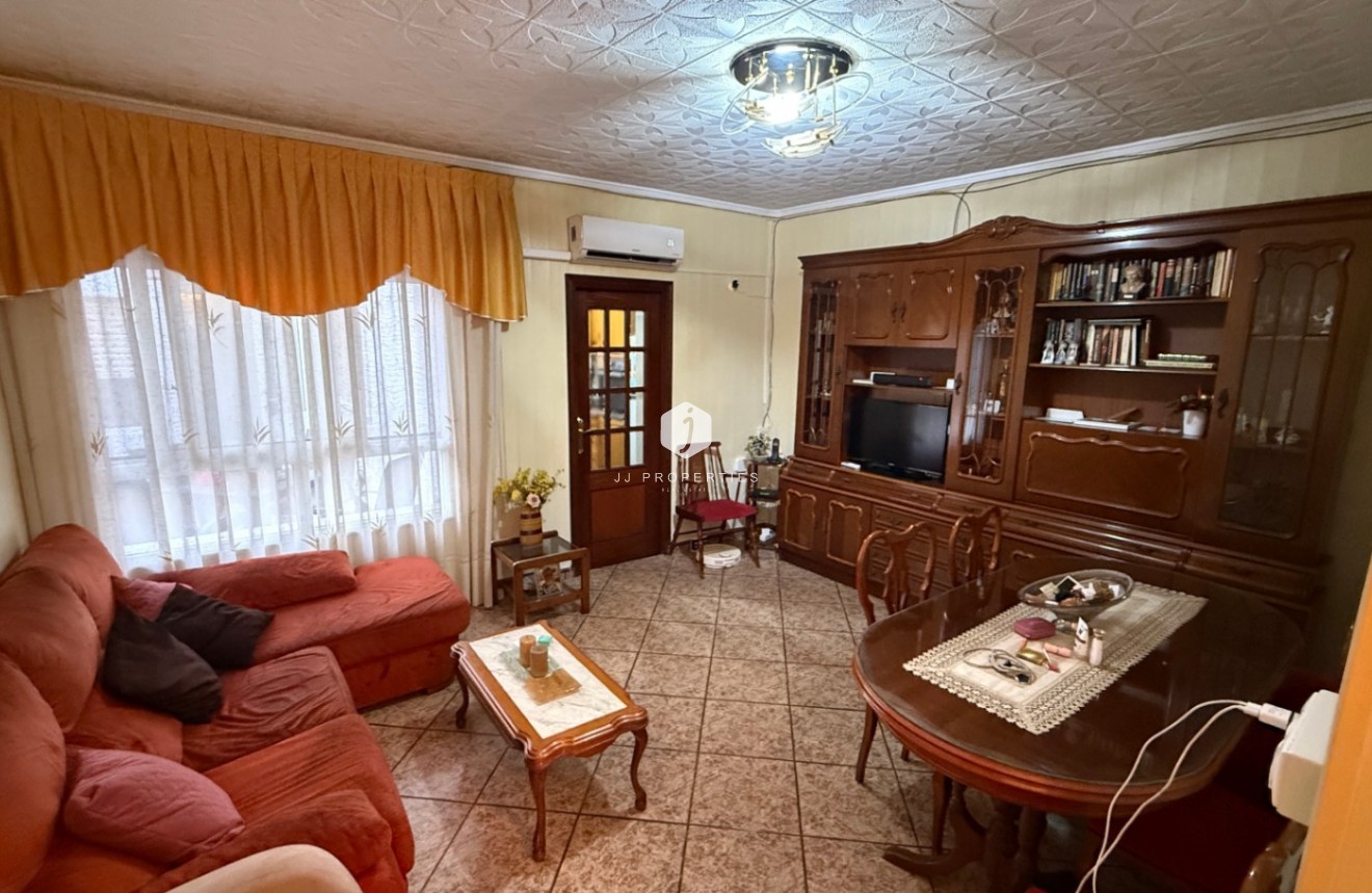 Segunda mano - Chalet -
Torrevieja - Costa Blanca