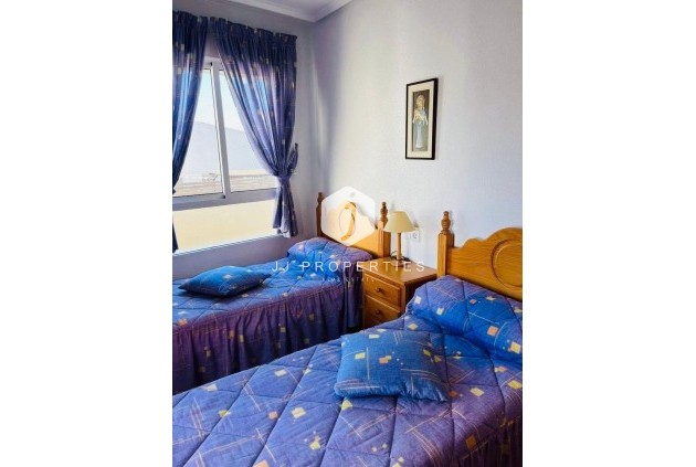D'occasion - Appartement -
Torrevieja - El molino