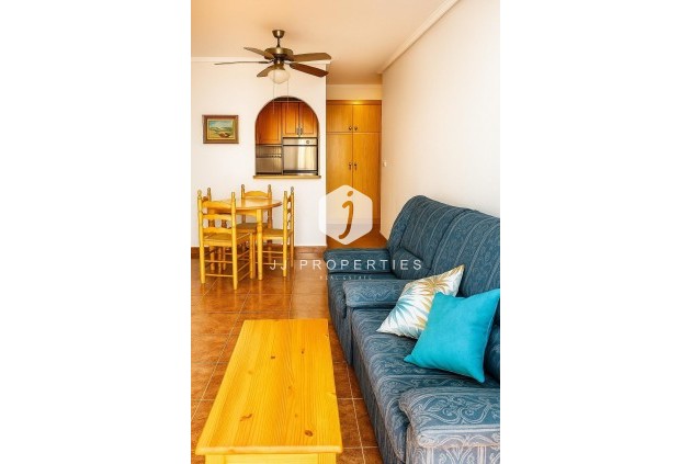 D'occasion - Appartement -
Torrevieja - El molino