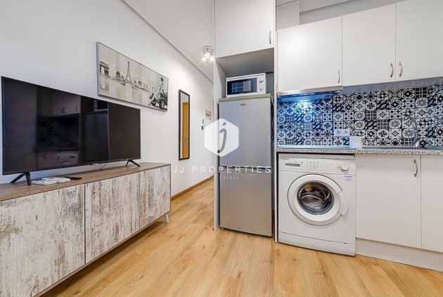 Segunda mano - Apartamento / piso -
Torrevieja - Playa de los Locos