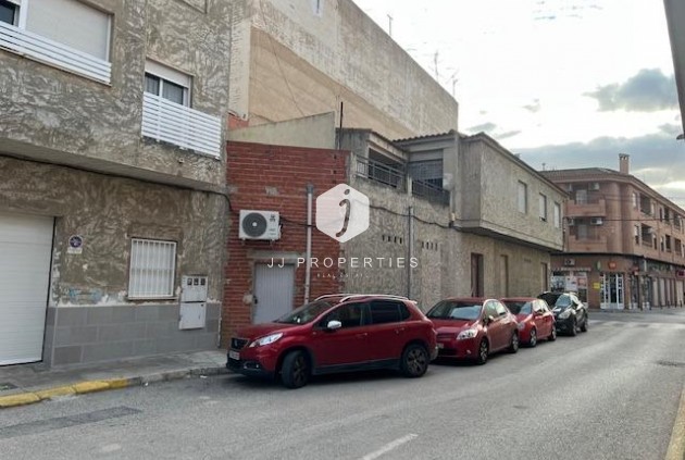 Segunda mano - Chalet -
Catral - Comunidad Valenciana