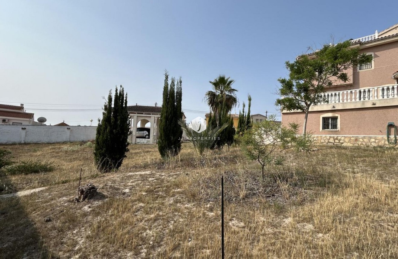 Segunda mano - Villa -
Ciudad Quesada - Costa Blanca