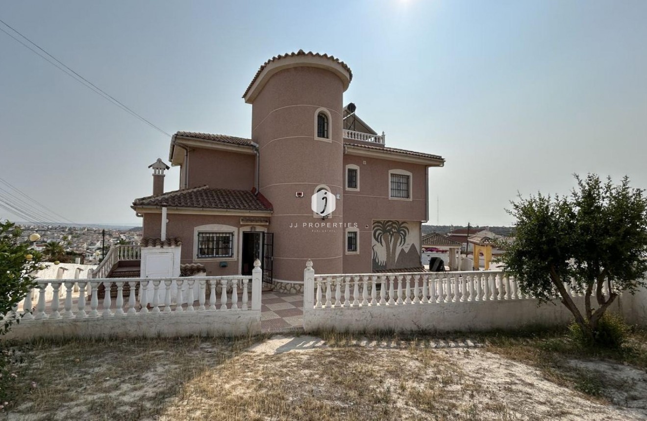 Segunda mano - Villa -
Ciudad Quesada - Costa Blanca