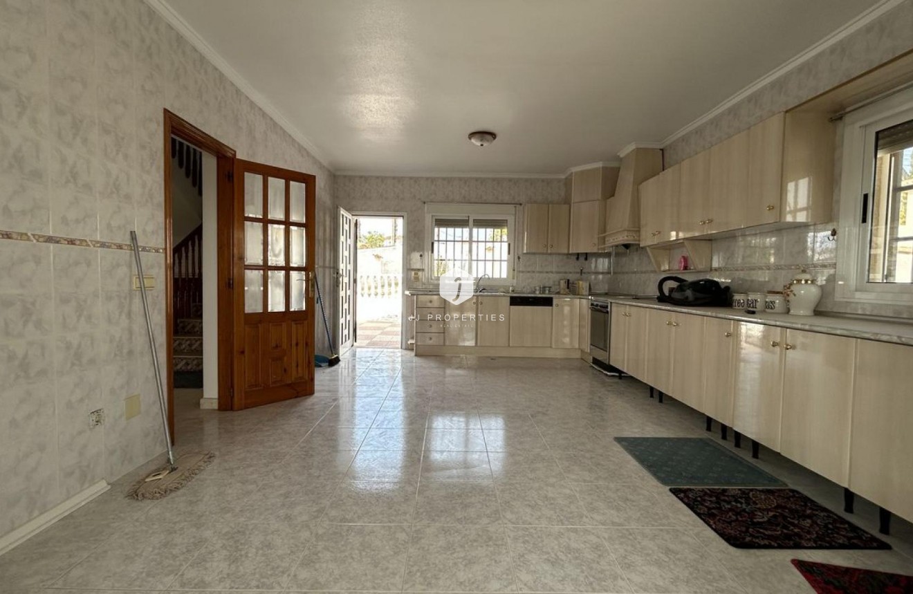 Segunda mano - Villa -
Ciudad Quesada - Costa Blanca