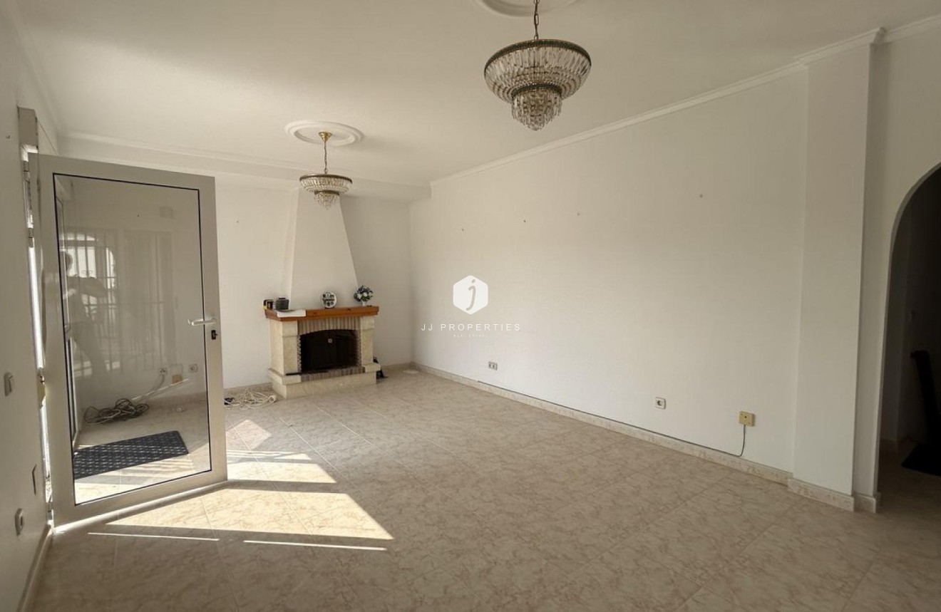 Segunda mano - Villa -
Ciudad Quesada - Costa Blanca