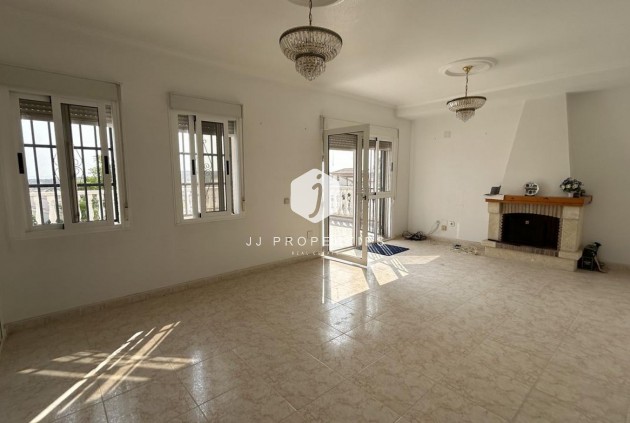 Segunda mano - Villa -
Ciudad Quesada - Costa Blanca