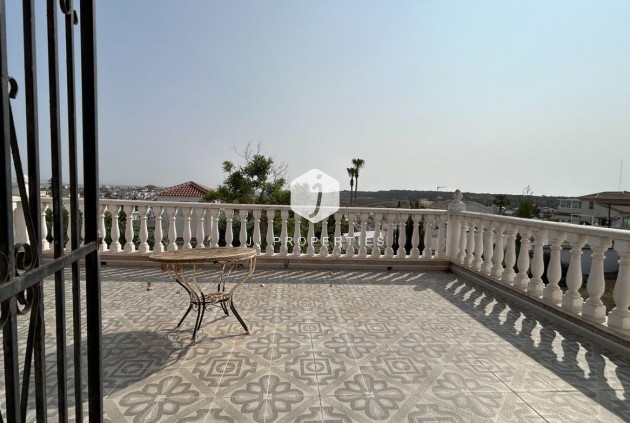 Segunda mano - Villa -
Ciudad Quesada - Costa Blanca